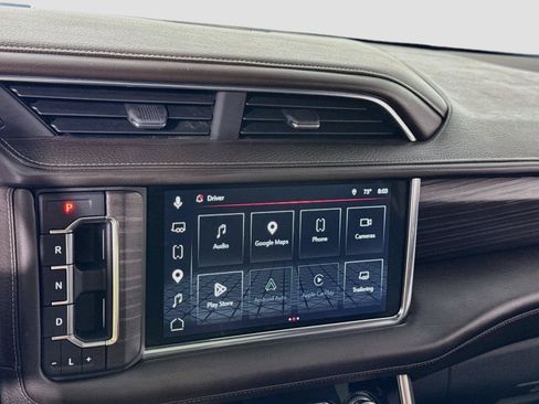 Used 2023 GMC Yukon XL Denali w/ Advanced Technology Package AWD/4WD image 9