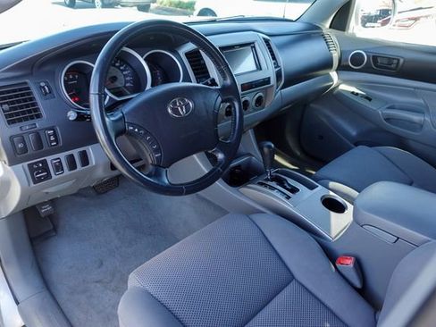 Used 2007 Toyota Tacoma PreRunner image 13