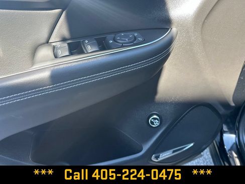 Used 2023 Buick Envision Avenir FWD image 15