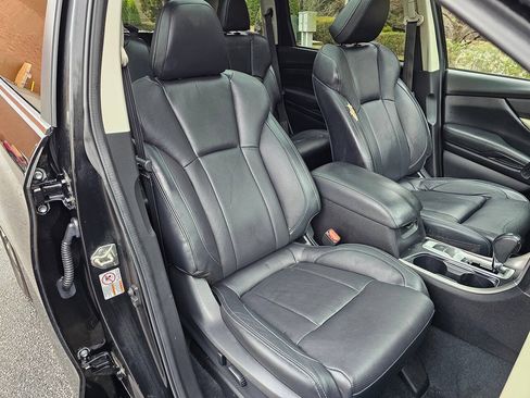 Used 2019 Subaru Ascent Limited AWD/4WD image 39