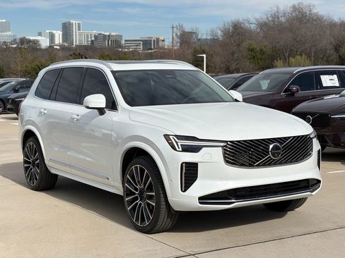 New 2026 Volvo XC90 B6 Ultra image 4