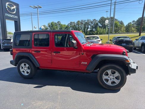 Used 2020 Jeep Wrangler Unlimited Sport S AWD/4WD image 5