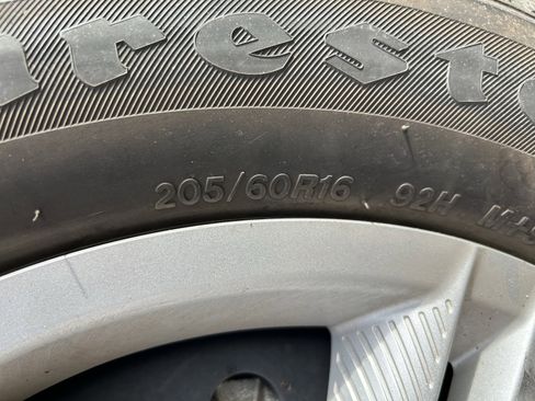 Used 2024 Nissan Kicks S image 10