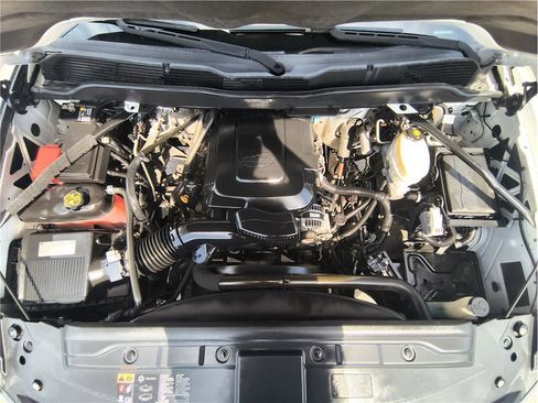 Used 2015 Chevrolet Silverado 2500 LT w/ LT Convenience Package RWD image 20