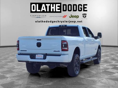 Used 2024 RAM 2500 Big Horn w/ Night Edition AWD/4WD image 24