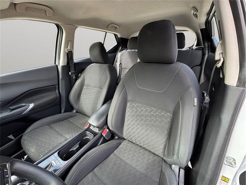 Used 2023 Nissan Kicks SV image 18