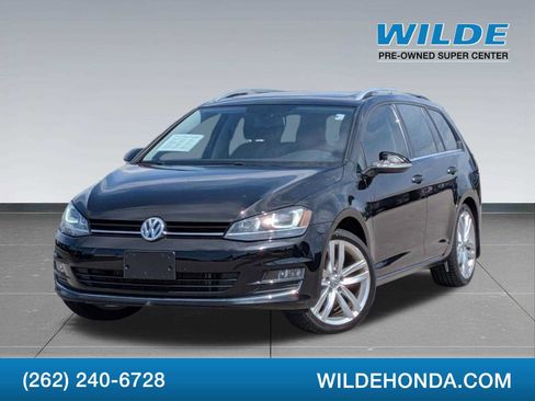 Used 2016 Volkswagen Golf Limited Edition FWD image 1