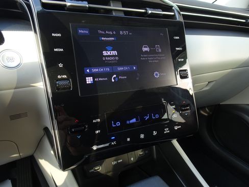 Used 2024 Hyundai Tucson SEL FWD image 18