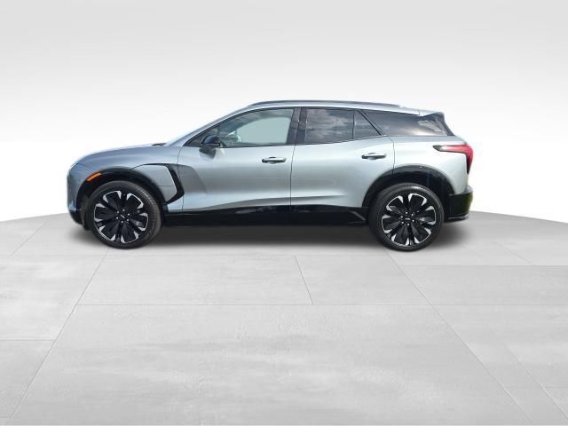 Certified 2025 Chevrolet Blazer EV RS AWD/4WD image 4