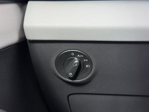 Used 2022 Volkswagen Taos SE AWD/4WD image 20