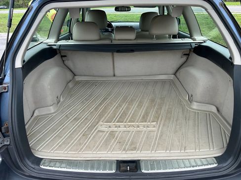 Used 2007 Subaru Outback 3.0R L.L. Bean AWD/4WD image 7