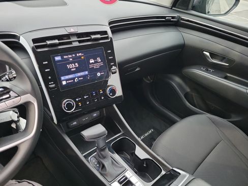 Certified 2024 Hyundai Tucson SE image 16