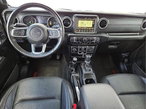 Used 2022 Jeep Wrangler Unlimited Sahara w/ Cold Weather Group image 11