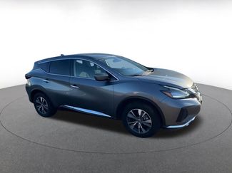 Used 2023 Nissan Murano S video 2