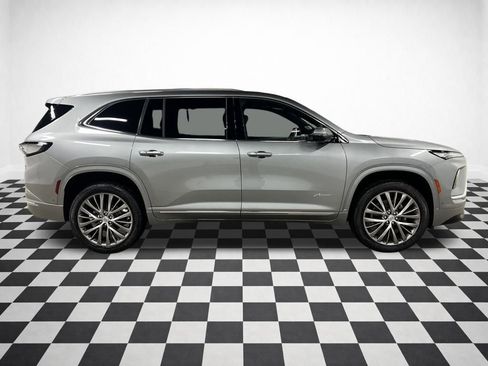 New 2026 Buick Enclave Avenir image 2