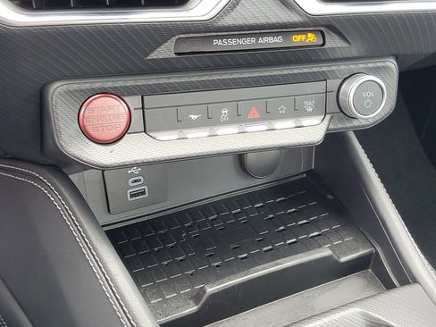 Used 2024 Ford Mustang GT Premium image 18