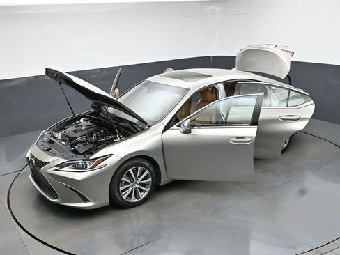 Used 2021 Lexus ES 250 w/ Premium Package AWD/4WD image 46