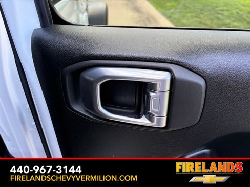 Used 2022 Jeep Wrangler Unlimited Sport AWD/4WD image 33