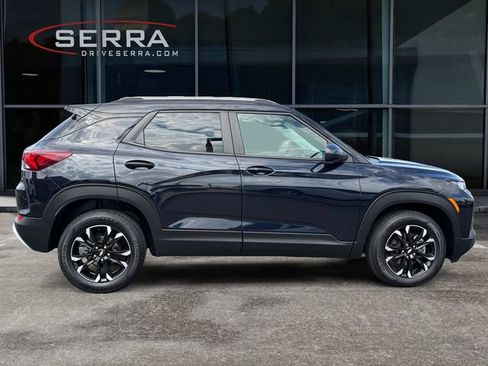 Used 2021 Chevrolet TrailBlazer LT w/ Convenience Package AWD/4WD image 6