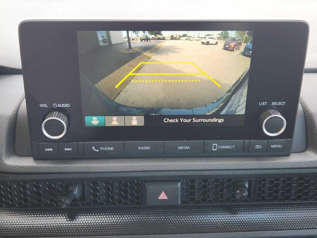 Used 2024 Honda CR-V LX image 17