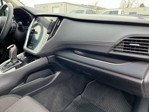 Used 2024 Subaru Outback Premium image 33