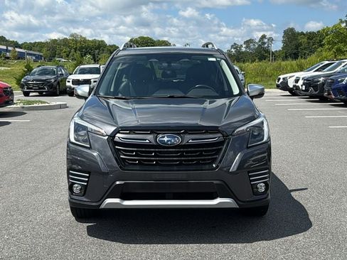 Certified 2022 Subaru Forester Touring AWD/4WD image 2