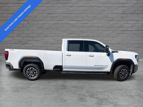 Used 2025 GMC Sierra 2500 SLE w/ SLE Value Package; AWD/4WD image 9