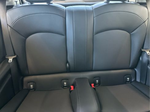 Used 2018 MINI Cooper 2-Door Hardtop FWD image 11