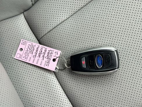 Used 2025 Subaru Legacy Limited image 38