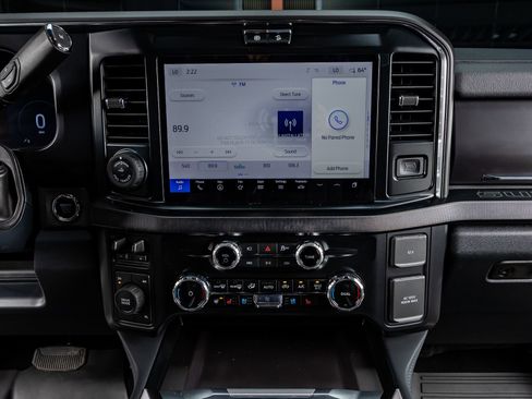 Used 2026 Ford F450 Platinum w/ FX4 Off-Road Package image 23