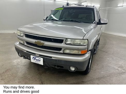 Used 2004 Chevrolet Tahoe Z71 w/ Z71 Preferred Equipment Group AWD/4WD image 5