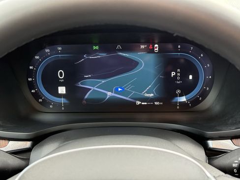 Certified 2025 Volvo V60 B5 Cross Country Plus image 21