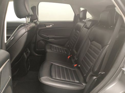Used 2024 Ford Edge SEL image 18