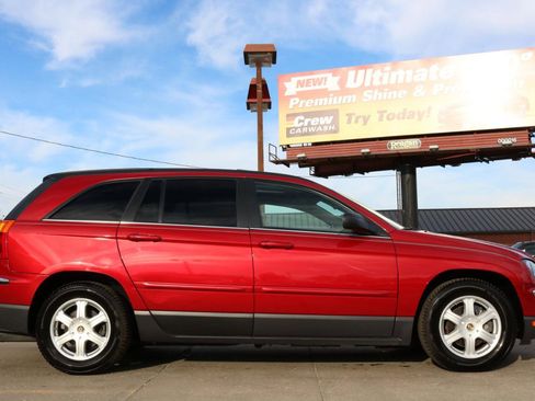 Used 2004 Chrysler Pacifica AWD image 7