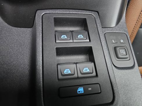 Used 2023 Ford Bronco Outer Banks image 27