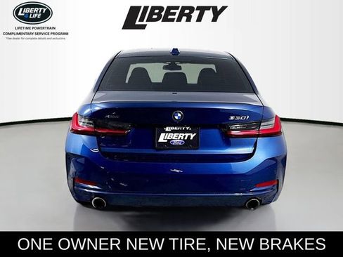 Used 2023 BMW 330i xDrive Sedan w/ Premium Package image 6