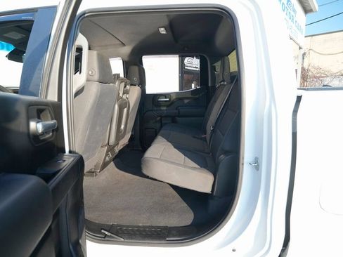 Used 2020 Chevrolet Silverado 1500 Custom Trail Boss w/ Custom Convenience Package AWD/4WD image 24