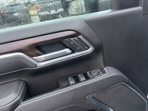 Certified 2025 GMC Sierra 3500 SLT w/ X31 Off-Road Package image 18