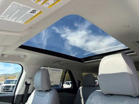New 2026 Ford Explorer Active w/ Active Comfort Package image 25