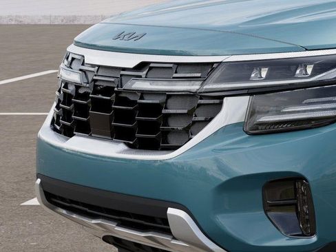 New 2025 Kia Seltos SX image 12