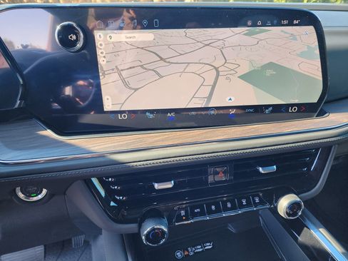 New 2026 Chevrolet Suburban LT w/ Comfort Package image 34