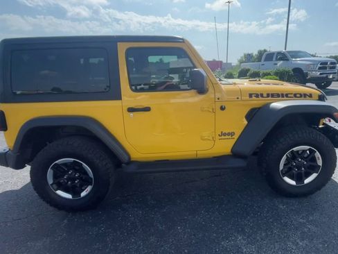 Used 2021 Jeep Wrangler Rubicon AWD/4WD image 2