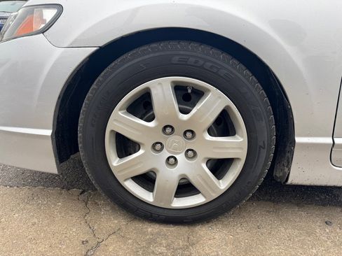 Used 2010 Honda Civic LX image 16