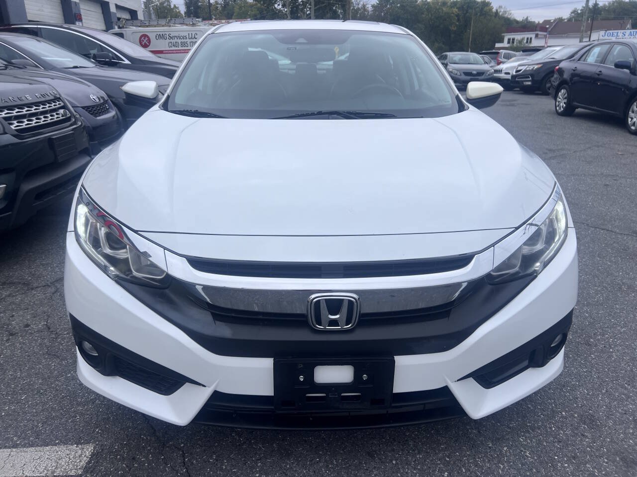 Used 2017 Honda Civic EX-L image 2