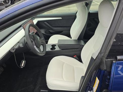 Used 2021 Tesla Model 3 Long Range image 5