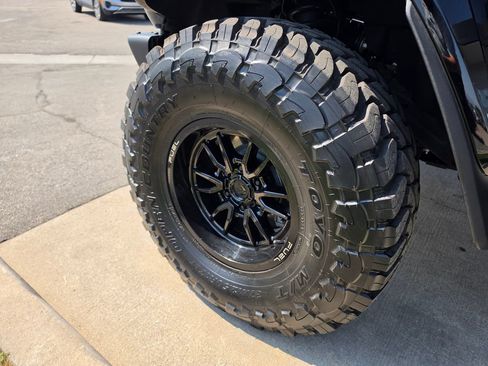 Used 2024 Ford Bronco Raptor AWD/4WD image 9