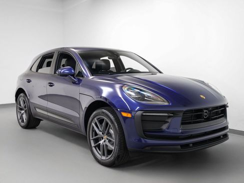 New 2025 Porsche Macan image 10