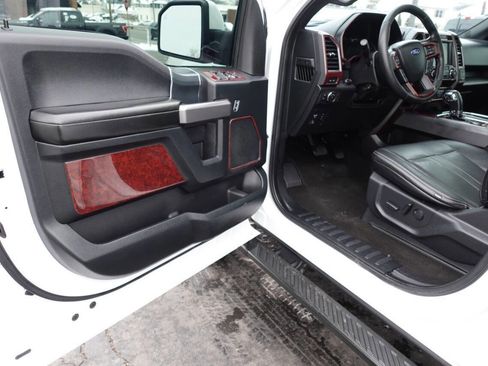 Used 2019 Ford F150 XLT w/ Equipment Group 302A Luxury image 16