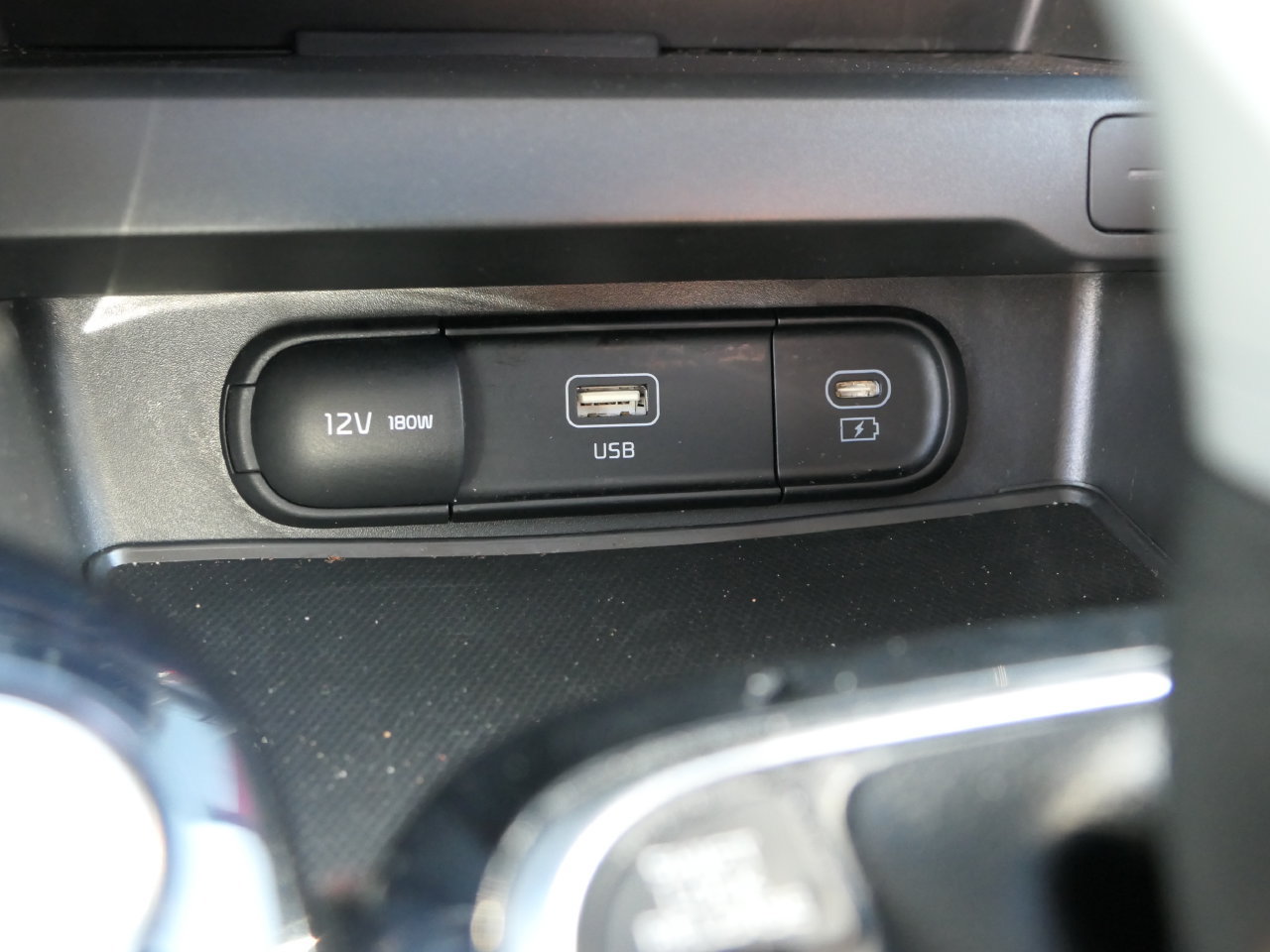 Used 2024 Kia Soul EX w/ EX Designer Package FWD image 22