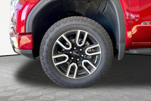 Used 2026 GMC Sierra 1500 AT4 w/ AT4 Premium Package AWD/4WD image 22